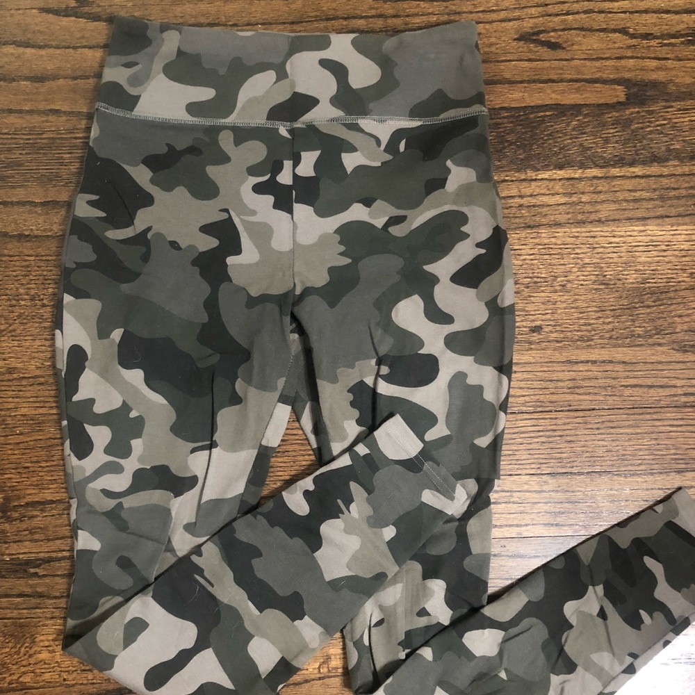 High Waisted Camouflage Leggings